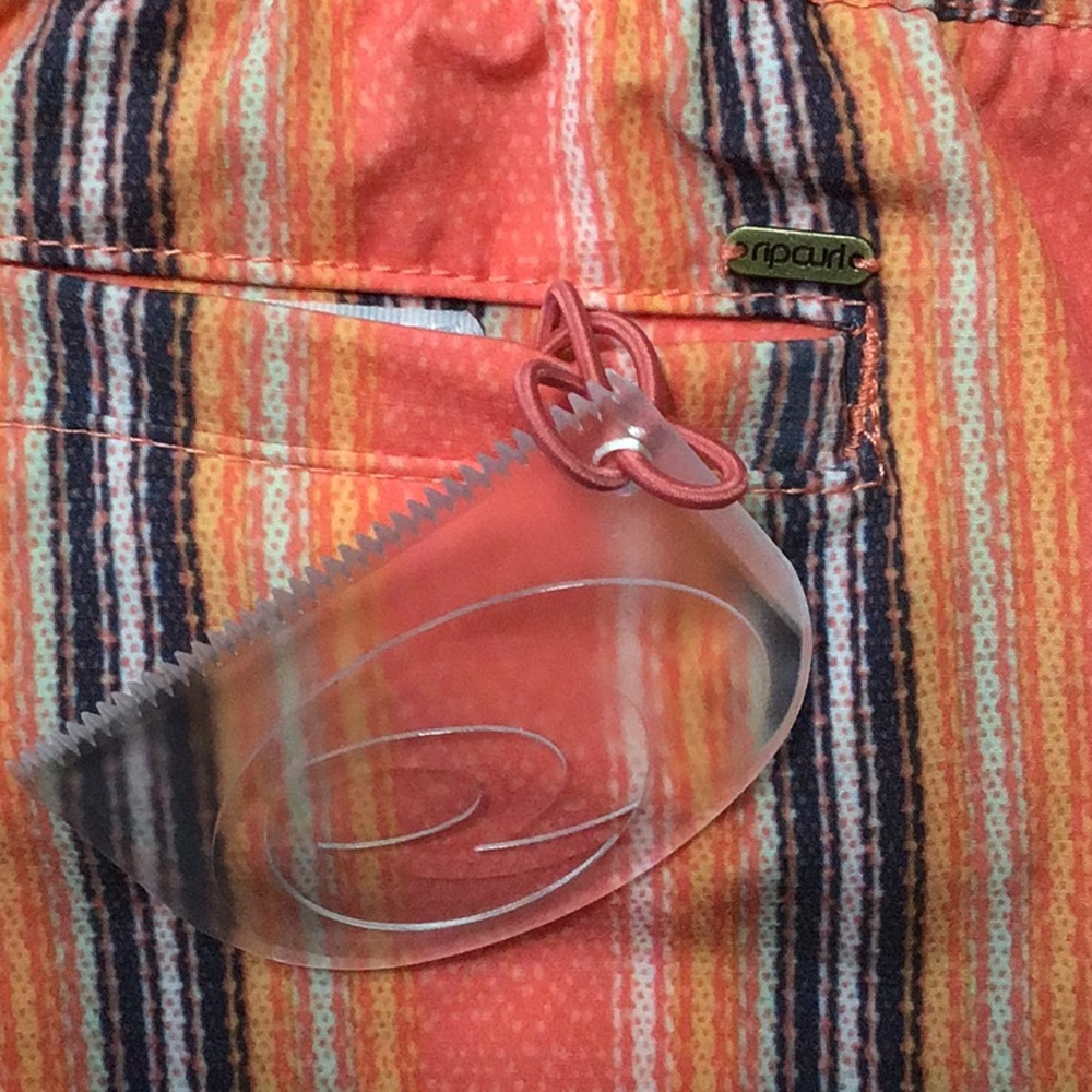 Rip Curl Striped Shorts Sz M NEW